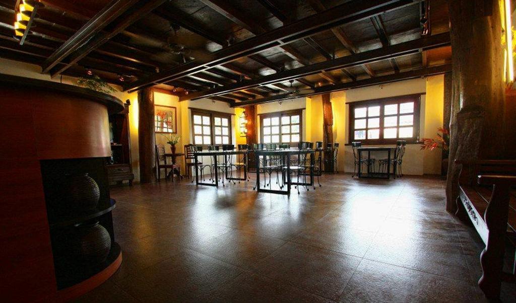 Travelbee Heritage Inn Dapitan Екстер'єр фото