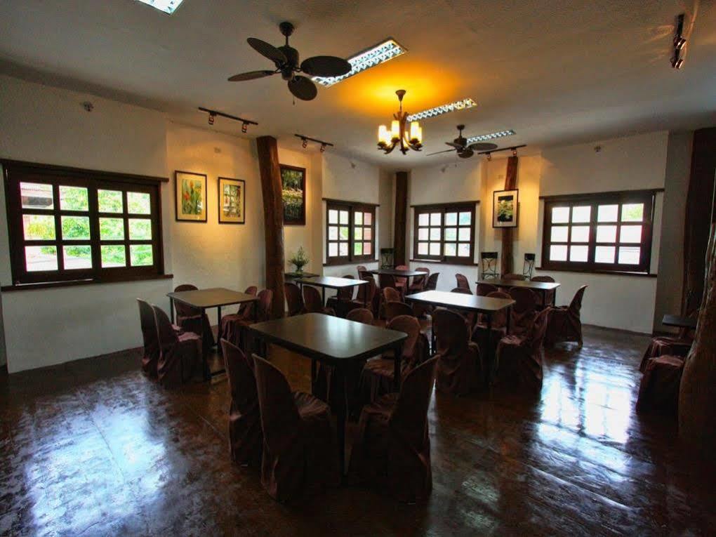 Travelbee Heritage Inn Dapitan Екстер'єр фото
