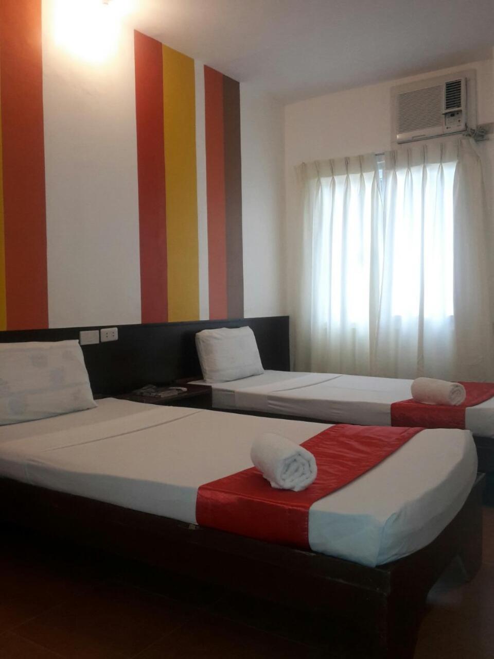Travelbee Heritage Inn Dapitan Екстер'єр фото